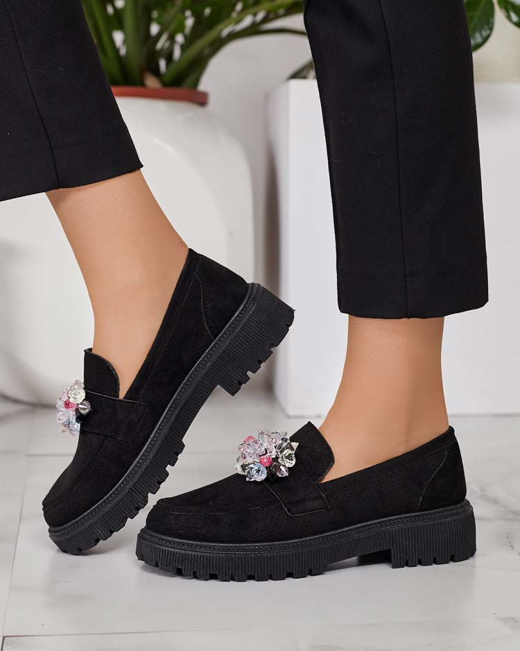 Resti Women&#039;s moccasins with colorful beads Karonia
