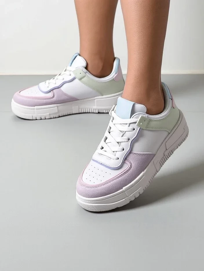 Resti Women's sports sneakers Vante