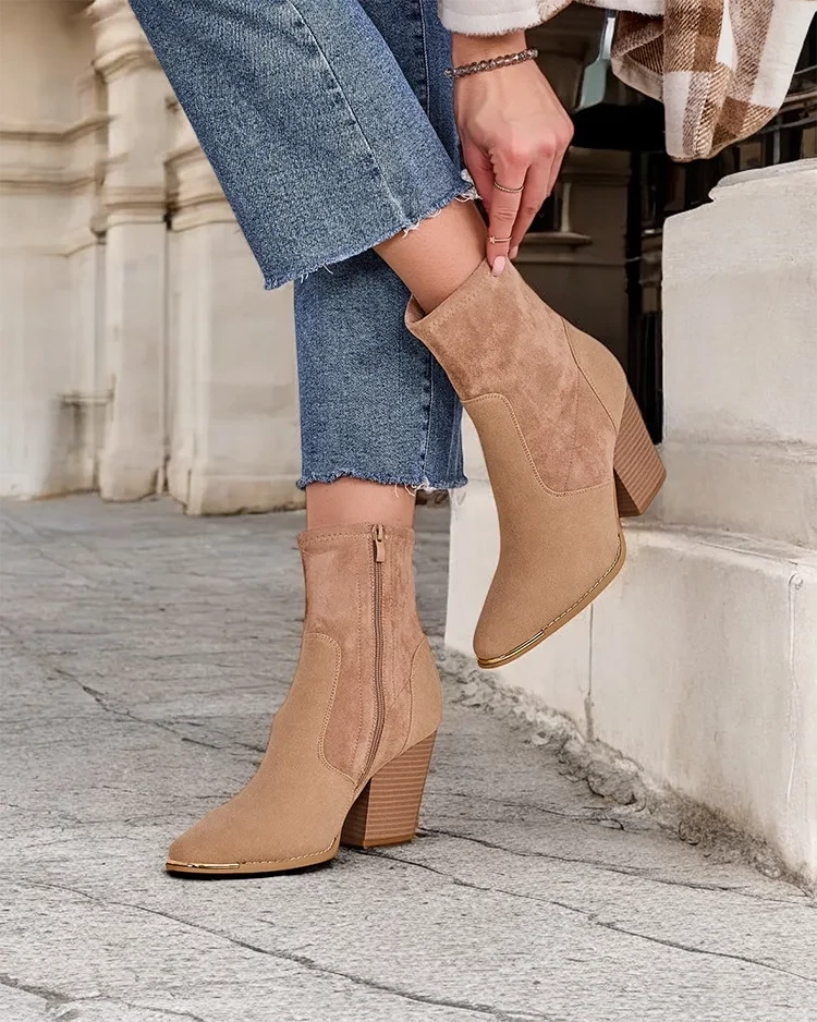 Resti Women's eco-suede ankle boots on a post Gris