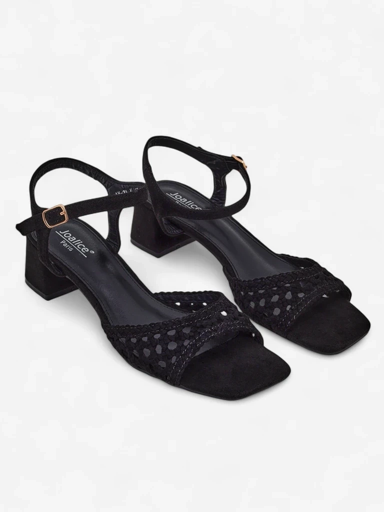 Resti Women's perforated sandals Azopi