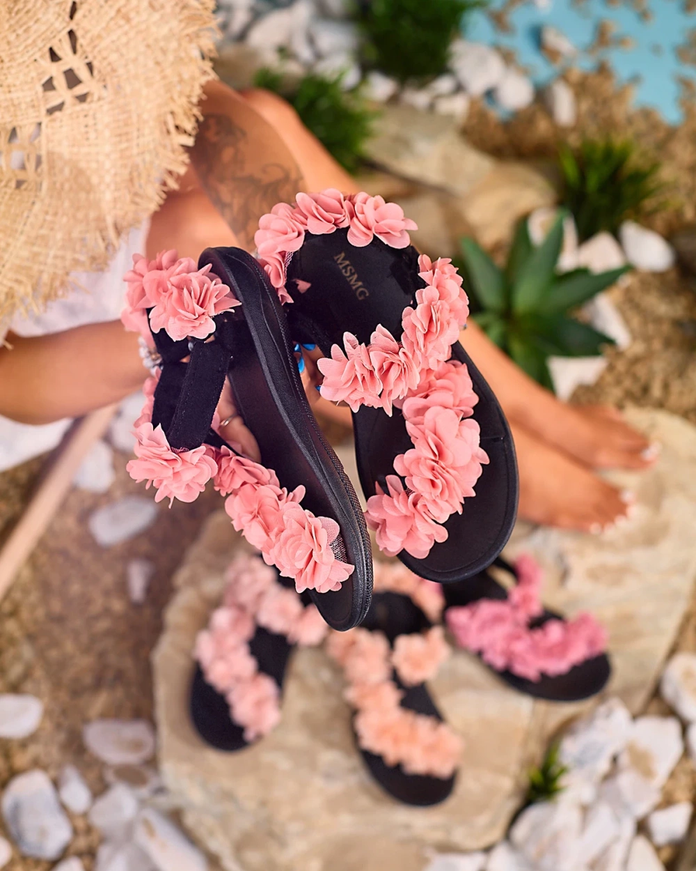 Resti Coral women&#039;s sandals with flowers Alferroy