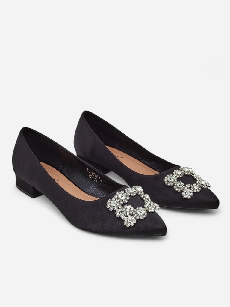 Resti Women&#039;s satin-like ballerinas with a buckle Legant