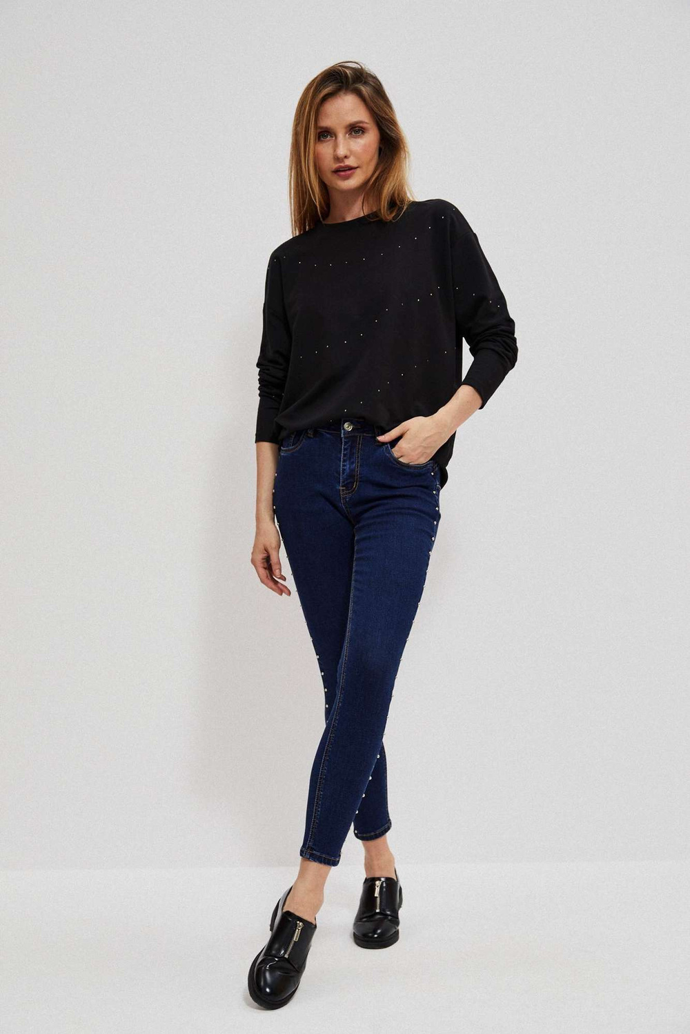 Blugi skinny cu strasuri