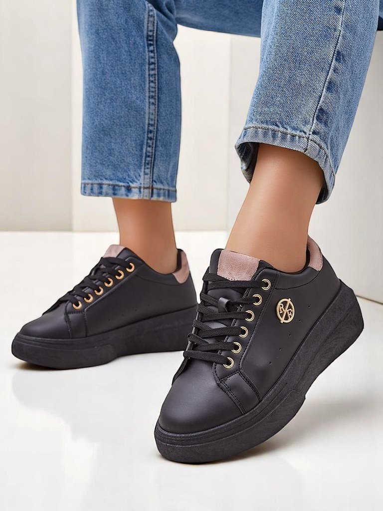 Resti Women&#039;s sporty sneakers Clevermood