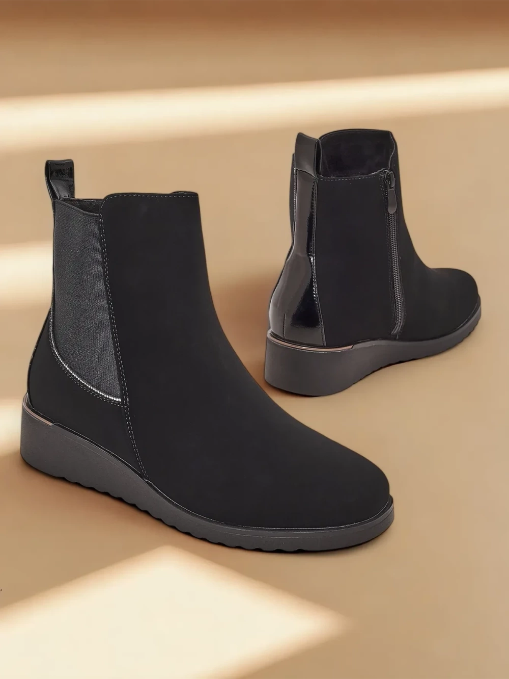 Resti Women's Ankle Boots Teniowi