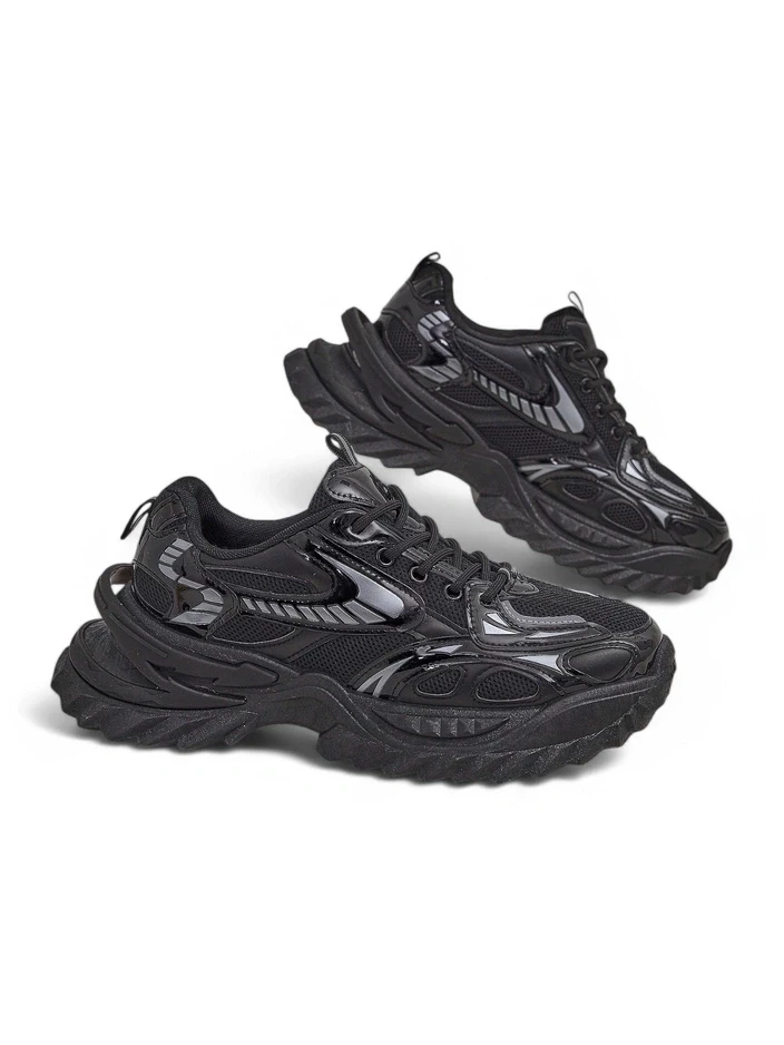 Resti Women's Lacquered Sneakers Leysi