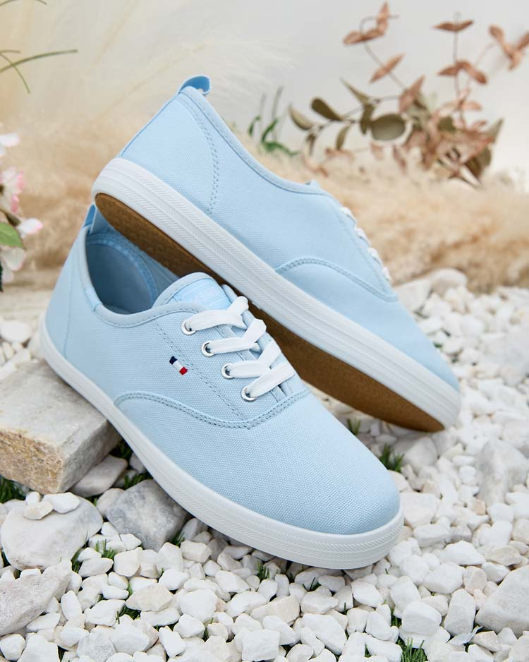 Resti Women's Secilla Sneakers