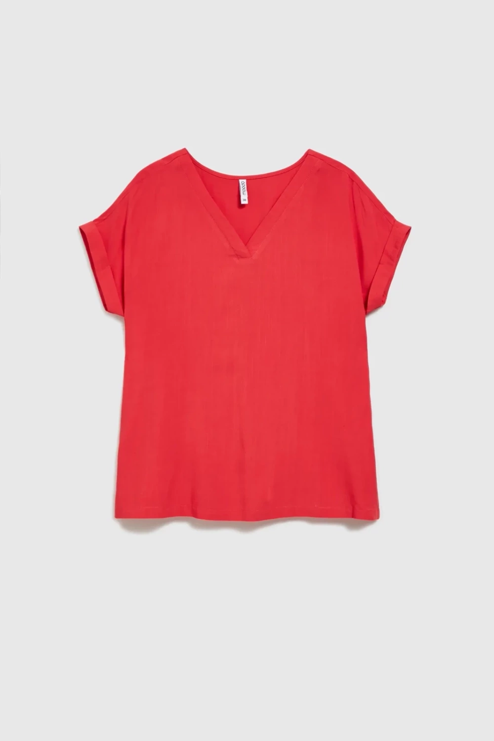 Women's blouse with V-neck MOODO - red