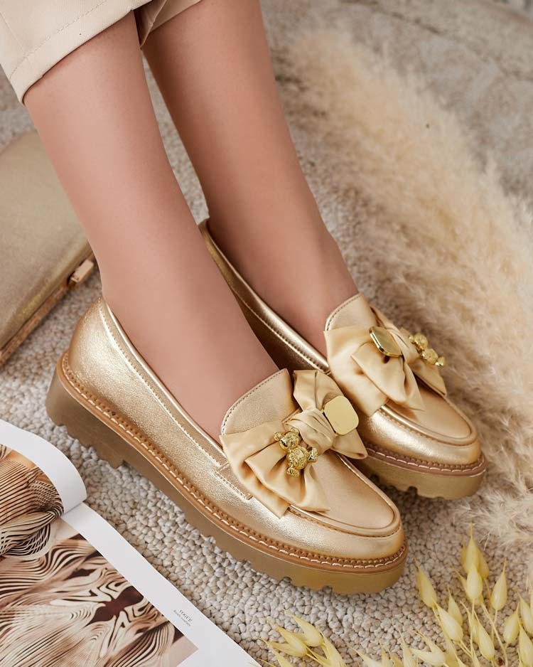 Resti Women's Surett moccasins