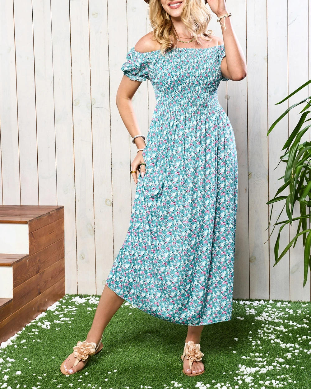 Resti Green womens midi dress with floral pattern - Clothing