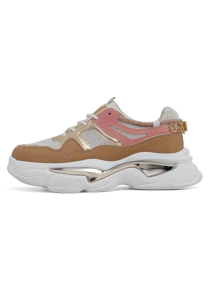 Resti Women's sneakers on a thicker sole Lesalli
