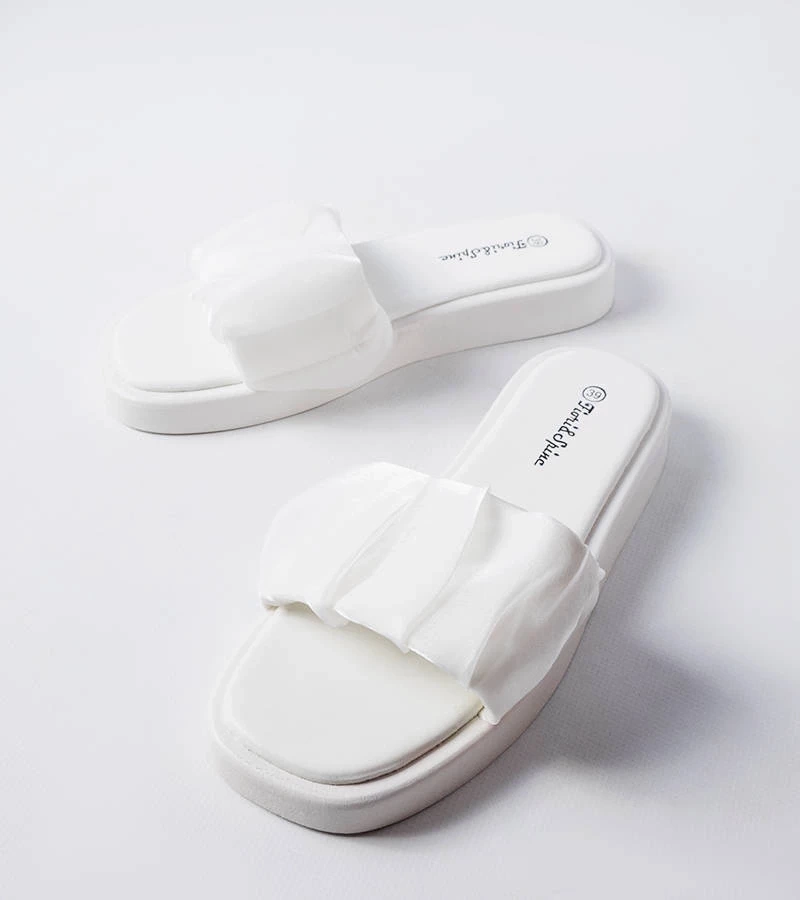 D/CEO Silver loafers Ilana