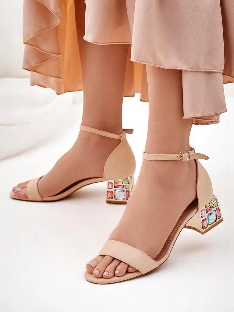 Resti Women&#039;s sandals with a decorative heel Ballou