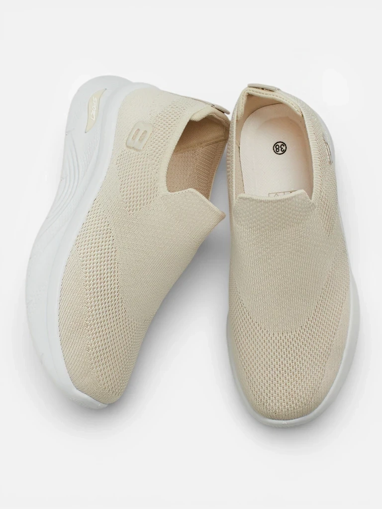 Dámske látkové slip-on tenisky Resti Selina