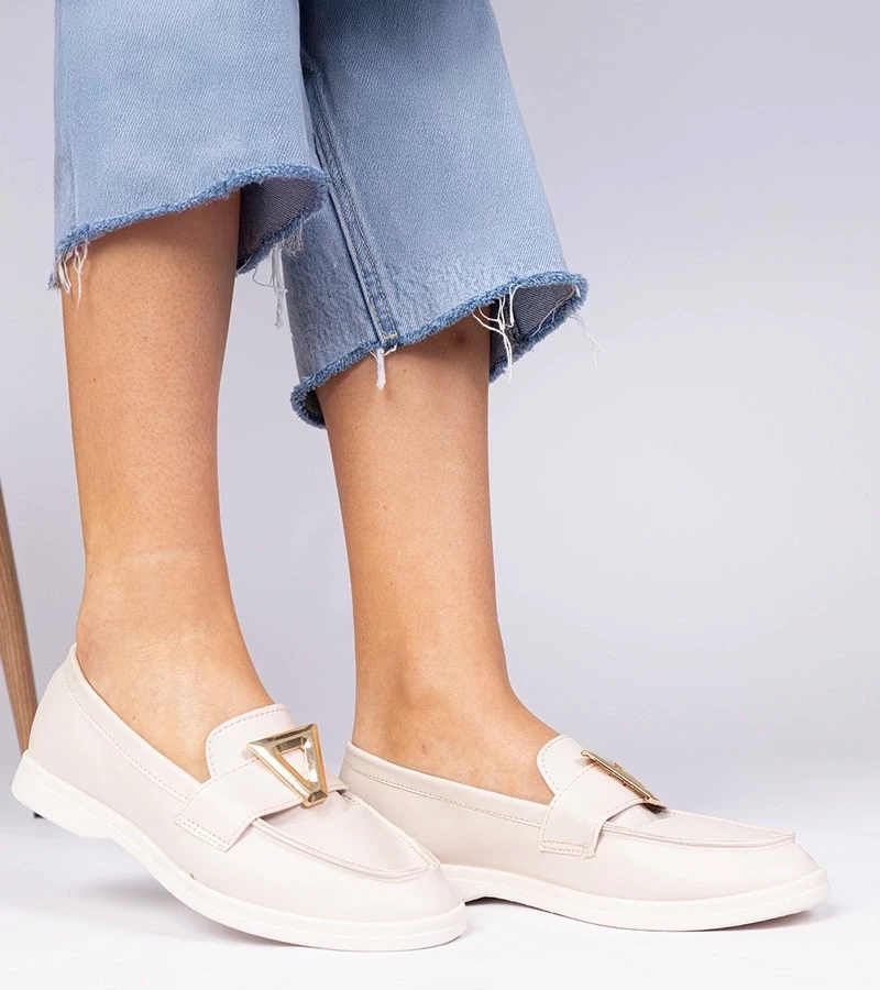 Gemre Mocasini de damă bej cu ornament elegant Viletta