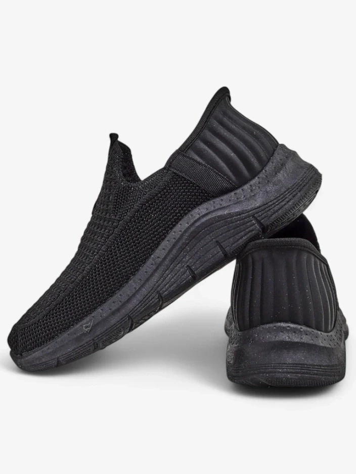 Resti Women's Slip-On Fabric Sports Shoes Secat