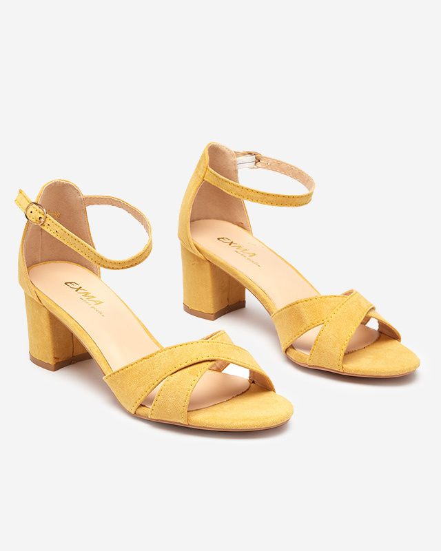 Resti Yellow women&#039;s sandals on the post Nenki - Footwear