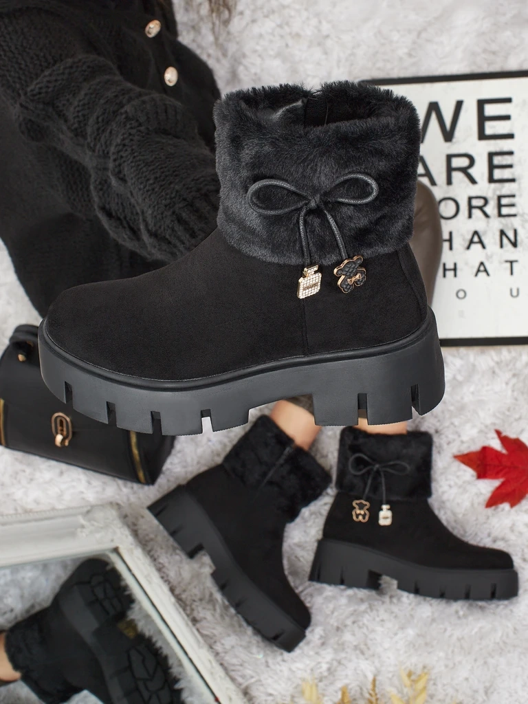 Дамски боти Resti, изработени от ековелур с косъм