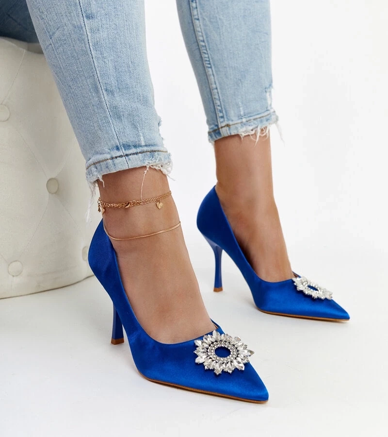 D/CEO Beige high heel pumps Unos