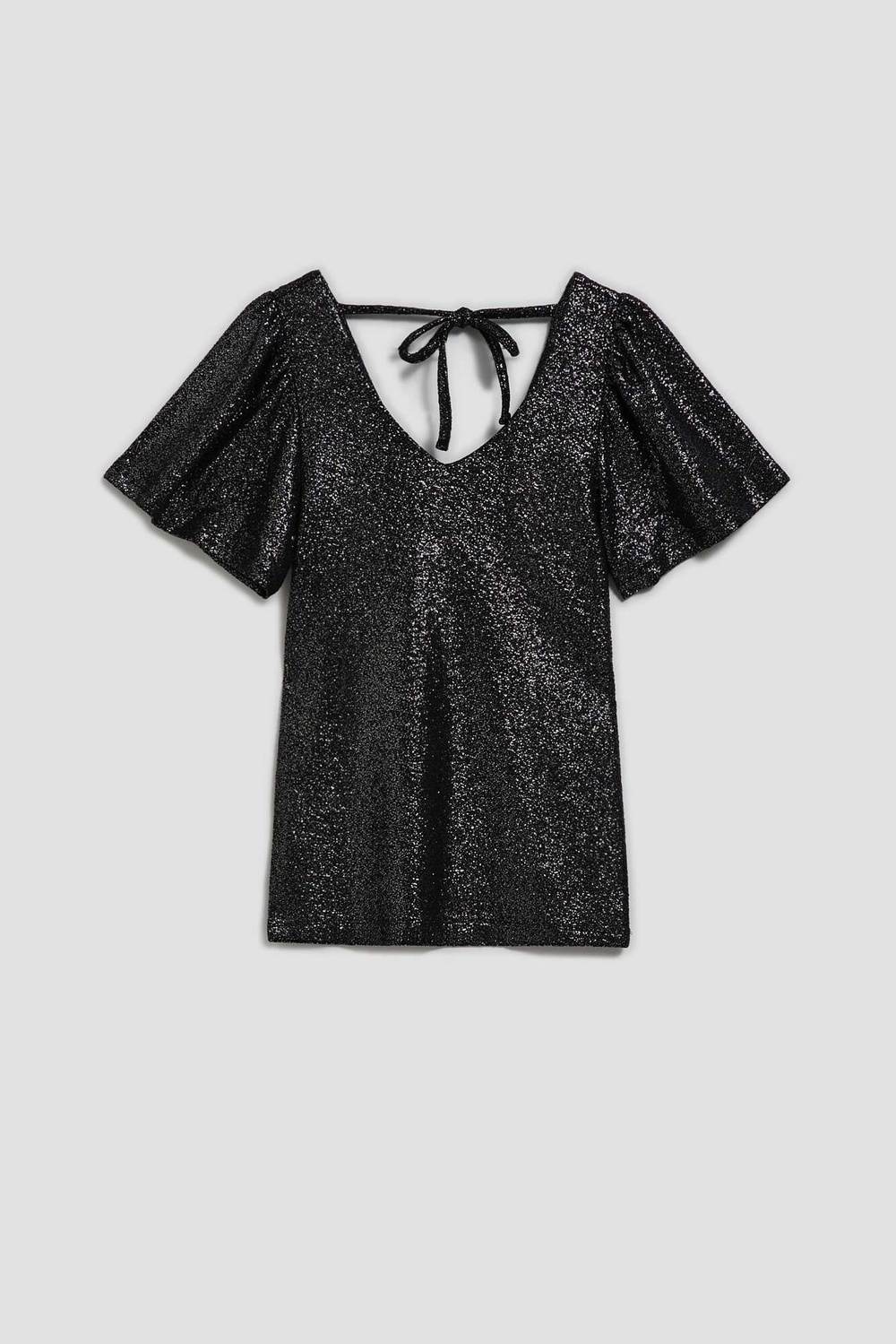 Blouse with puff sleeves