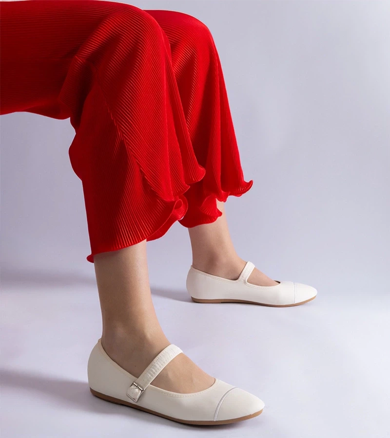 Gemre Balerini albi cu finisaj mat, cu cataramă Longhola