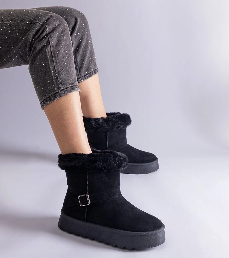 UR/CEO Black snowboots Arana