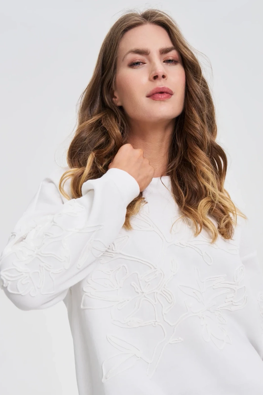 Marisse WOMEN'S SWEATSHIRT Z-BL-4817 OFF WHITE