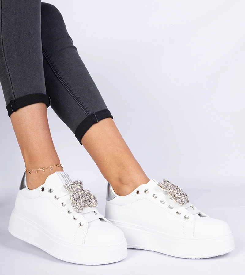 marka niezdefiniowana White-and-silver womens sneakers decorated with a teddy Karrot