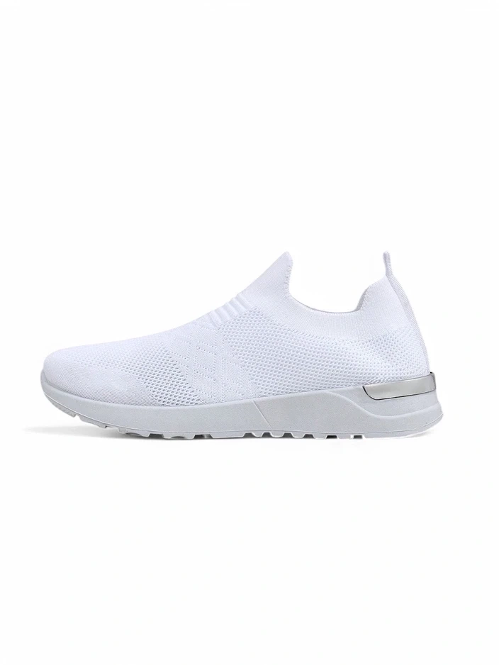 Resti Women's Slip-On Fabric Sports Shoes Satet