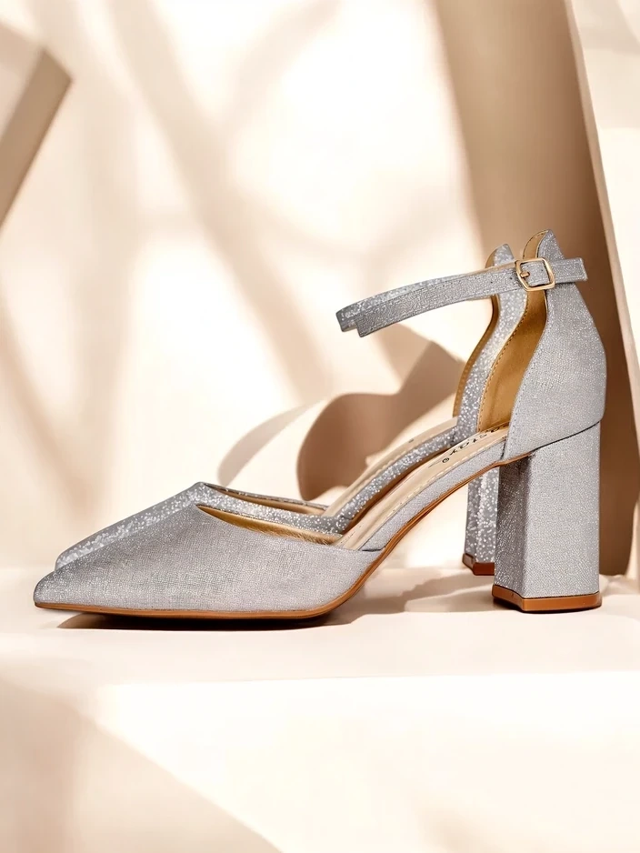 Resti Women&#039;s Glitter Heeled Shoes Noratt