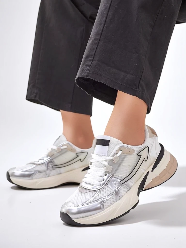 Resti Women's Sports Sneakers on a thicker sole Beysa