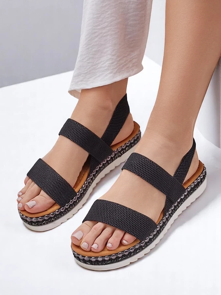 Resti Womens sandals with a decorative sole Zindas