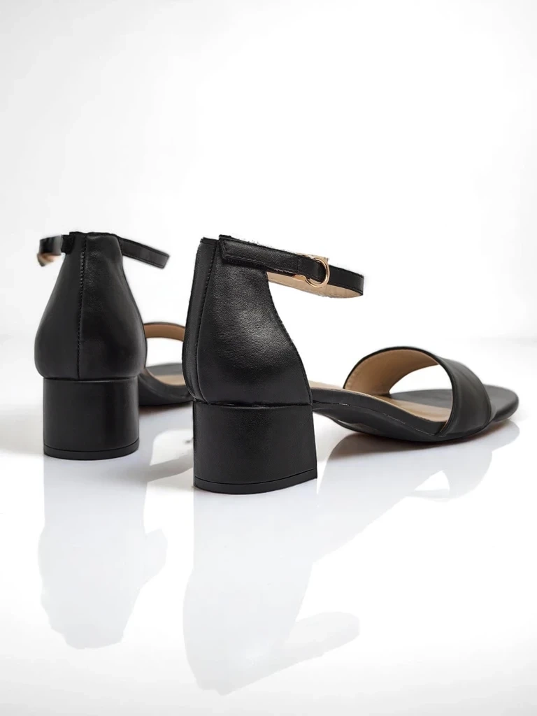 Resti Women&#039;s SoftHeels Low Heel Sandals