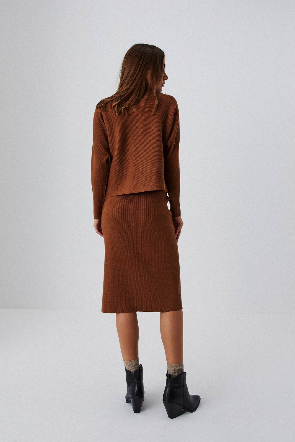 Marisse Ribbed Knit Midi Skirt Z-Sc-3608 Caramel