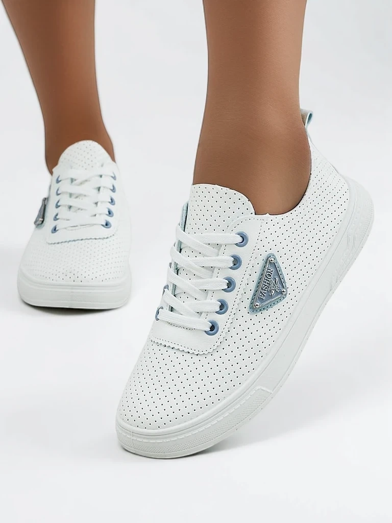 Resti Lace-up women's sporty shoes with a print Fennie