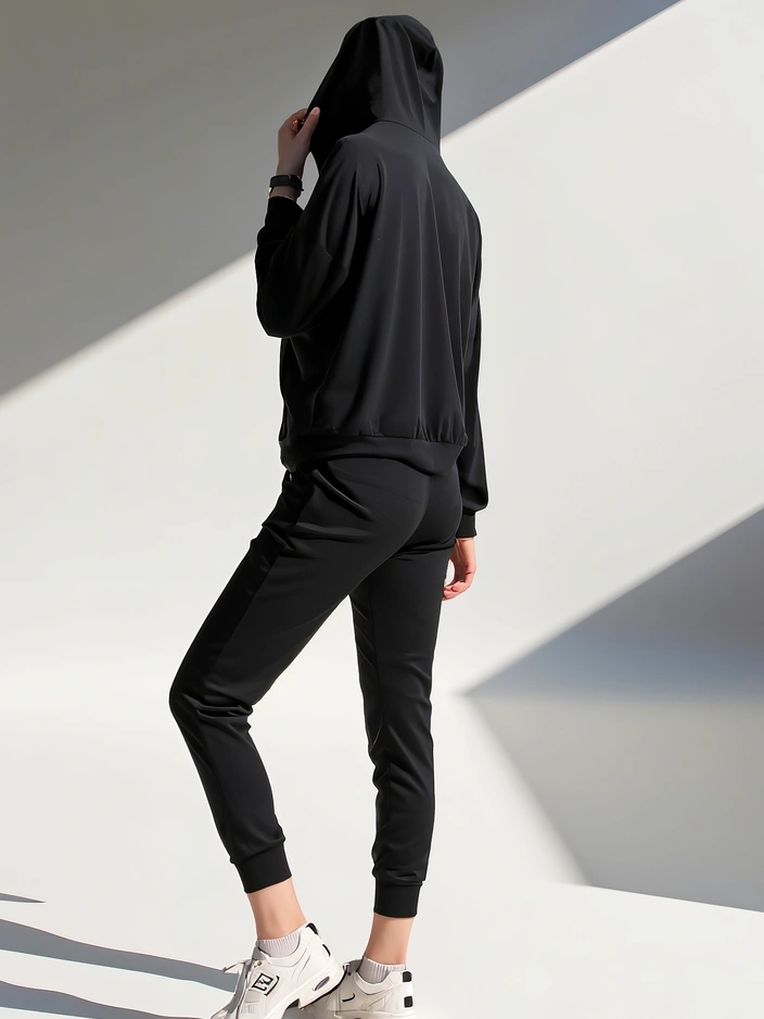 Resti Women&#039;s velour-style set