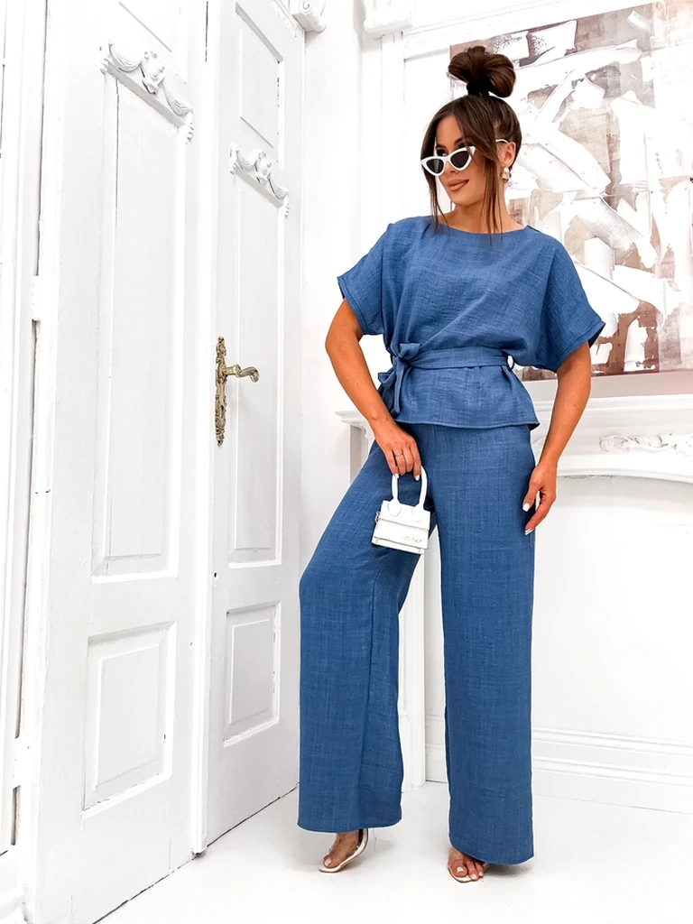 Resti Women's set with a short-sleeve blouse and wide pants