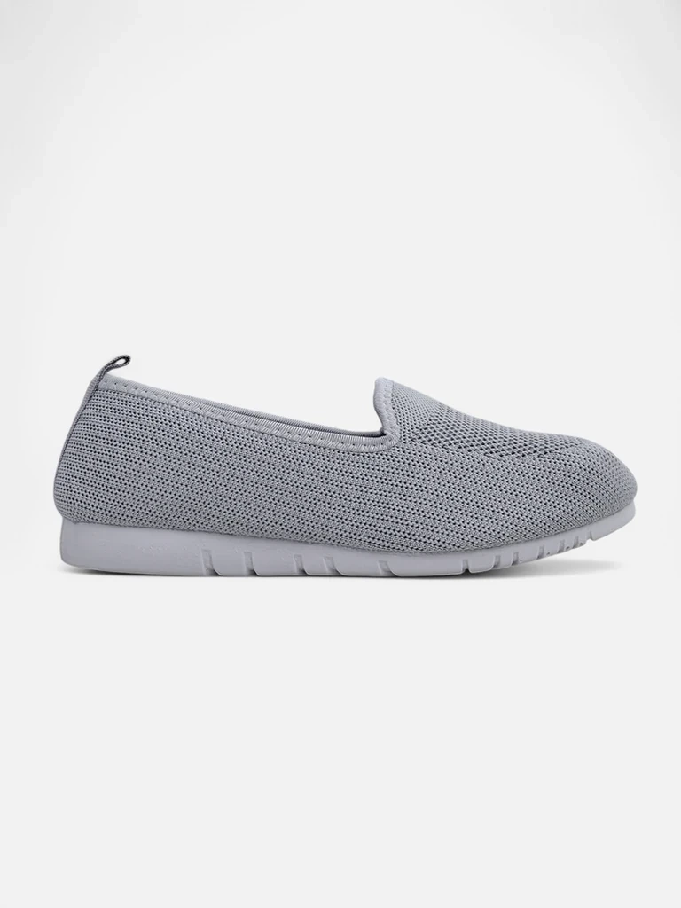 Resti Women's fabric loafers Caerit