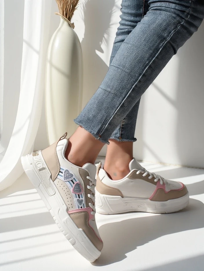 Resti Women's sneakers with glitter Samoles