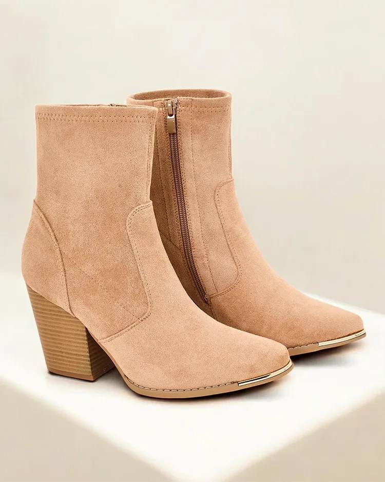 Resti Eko-suede women&#039;s ankle boots on a post Gris