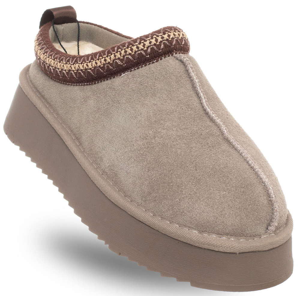 Пантофи SOLO SOPRANI COUTURE с косъм, бежови