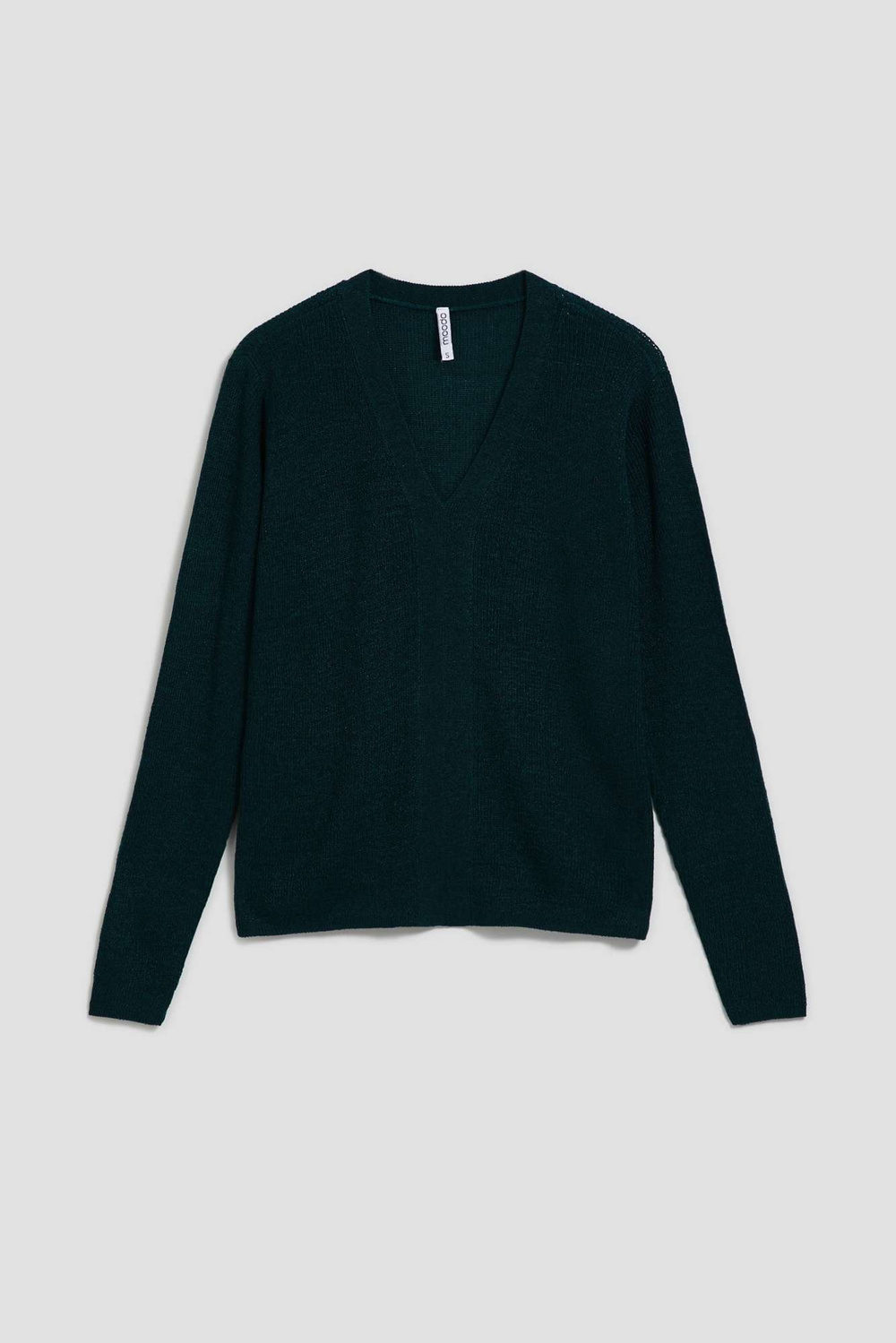 Marisse Fitted V-Neck Sweater In Emerald Green