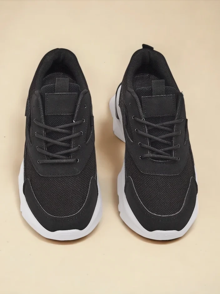 Resti Women's sports sneakers on a platform Gerovis