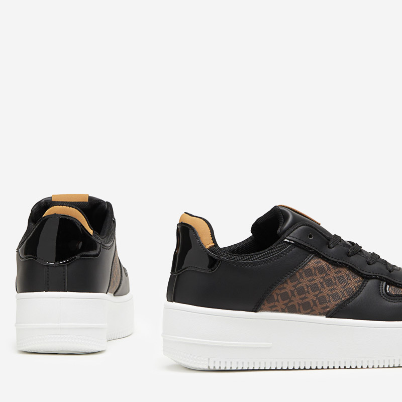 Resti Black women&#039;s sports shoes with Glou print - Footwear
