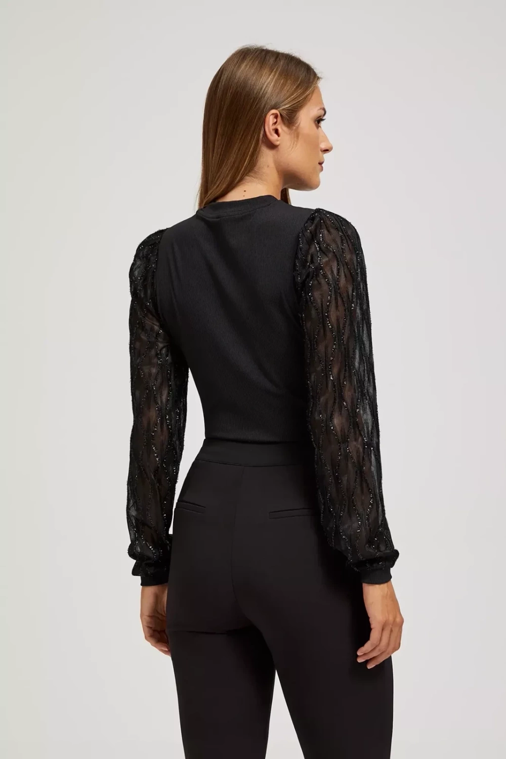 Blouse with decorative sleeves