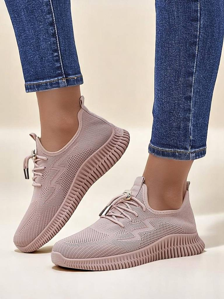 Resti Women’s Slip-On Fabric Sports Shoes Royaletta