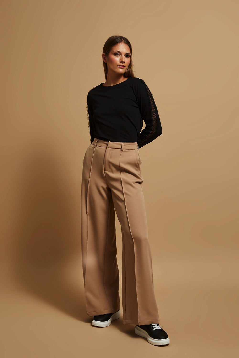 Marisse Black Blouse With Lace On The Sleeves