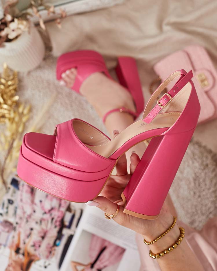 Resti Women&#039;s High Post Tebate pumps