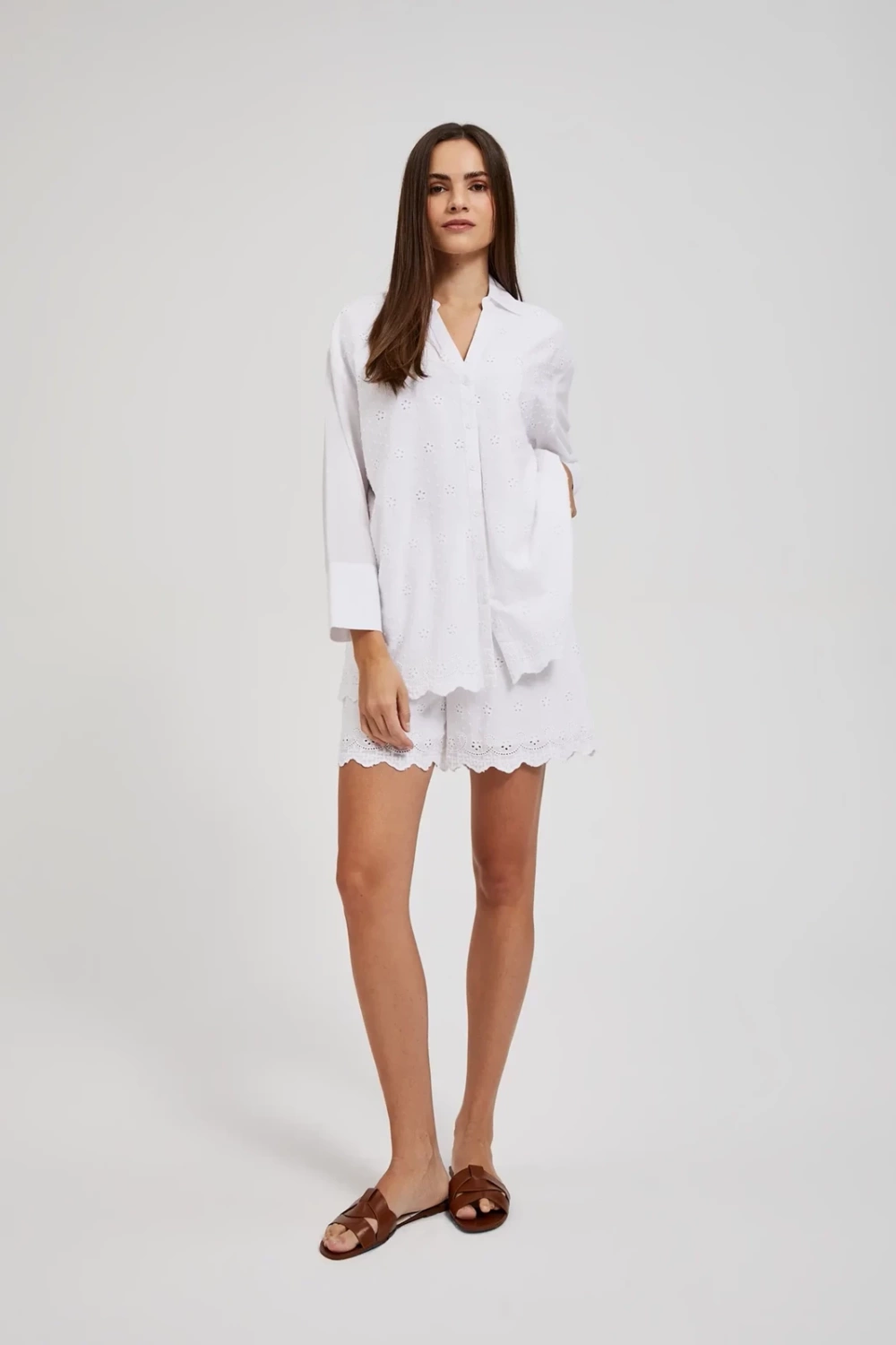 Women&#039;s romantic shorts MOODO - white