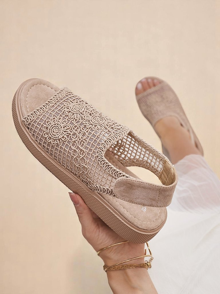 Resti Women’s Levay openwork sandals with an upper